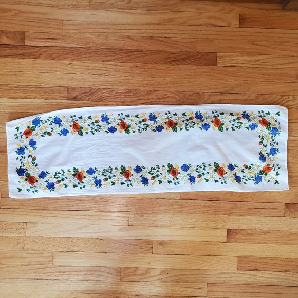 Vintage Linen / Scarf - Picture 6 of 6